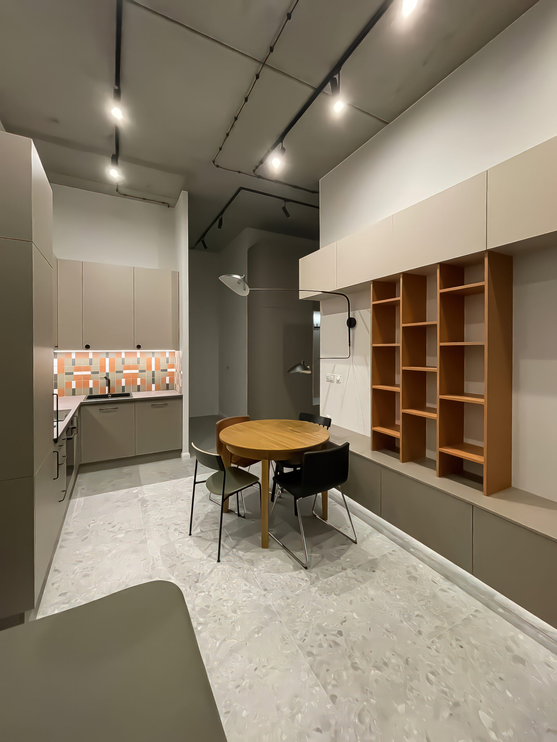 alley_trees_IMG-20230422-WA0021_XXL-hq-scale-1_50x